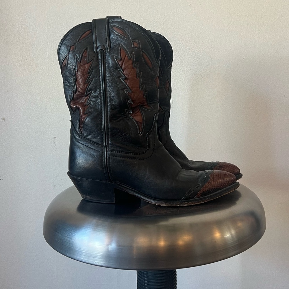 Vintage two tone leather cowboy boots